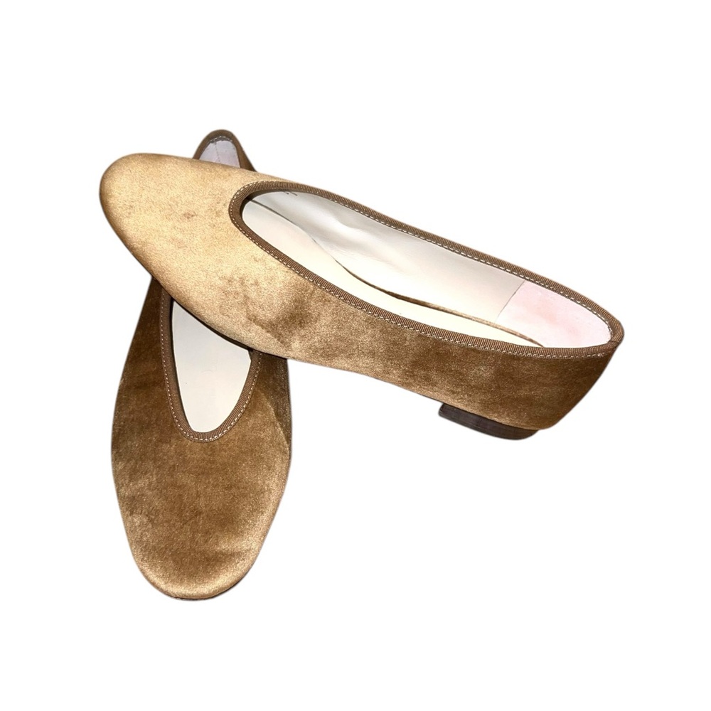Tuckernuck Velvet Nina Flats in Hazel